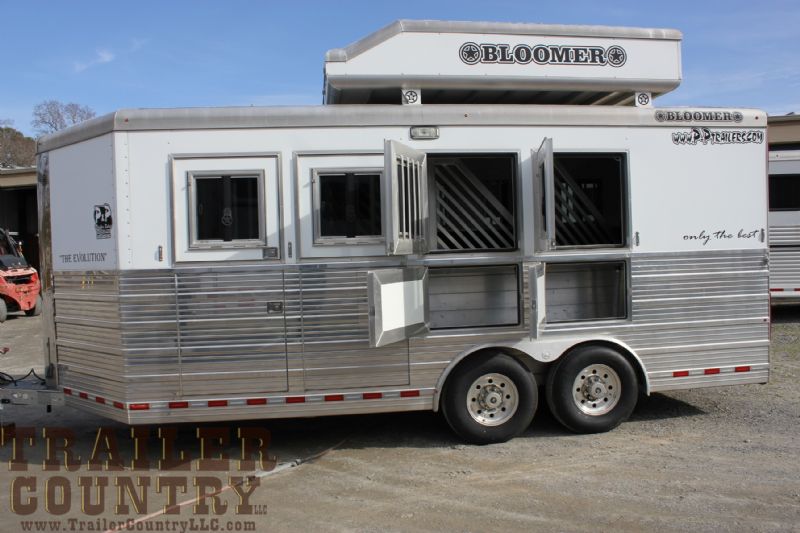 Used Horse Trailers for Sale