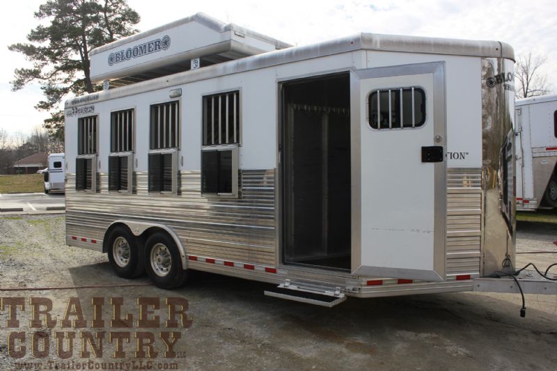Used Horse Trailers for Sale