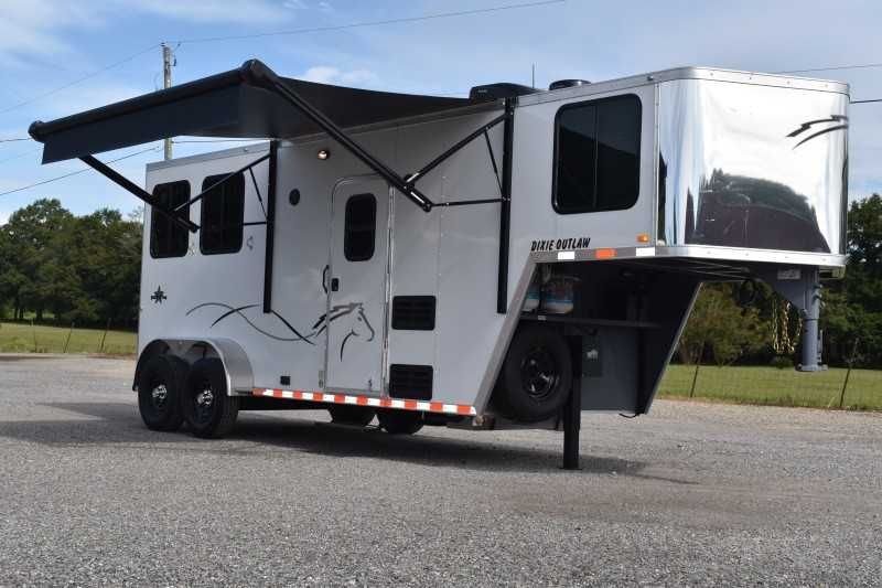 Used Horse Trailers for Sale