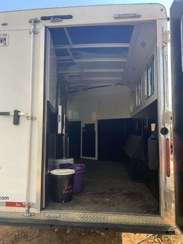 Used Horse Trailers for Sale