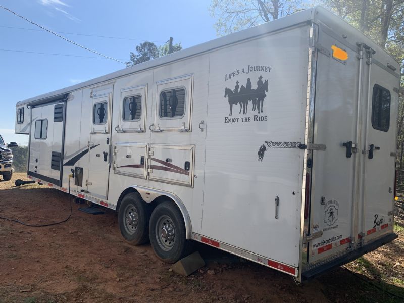 Used Horse Trailers for Sale