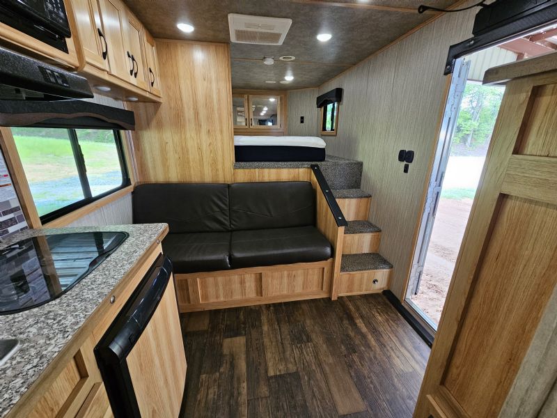 Used Horse Trailers for Sale
