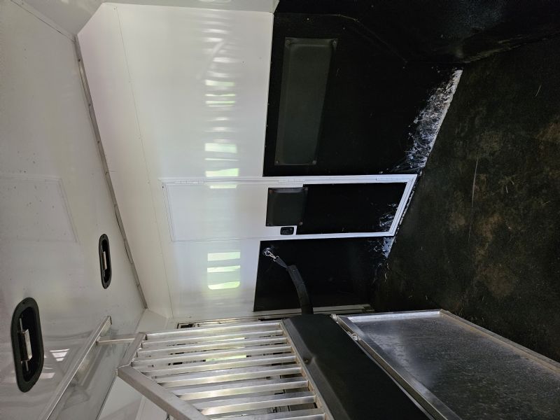 Used Horse Trailers for Sale