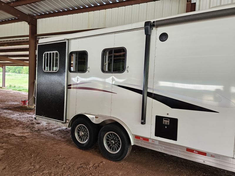 Used Horse Trailers for Sale