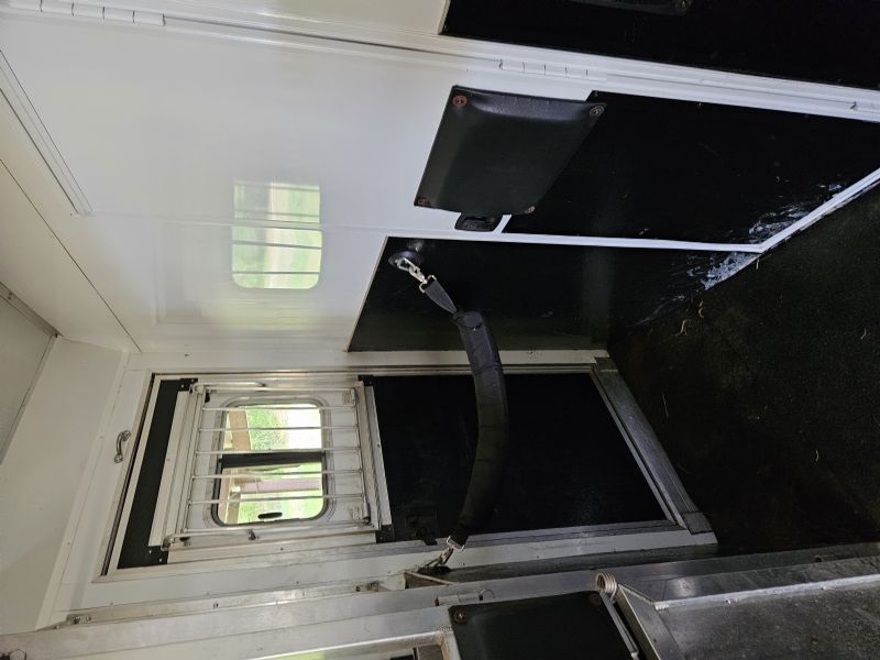 Used Horse Trailers for Sale