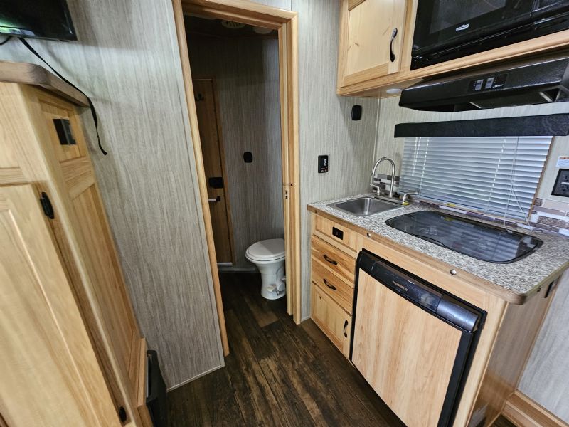 Used Horse Trailers for Sale
