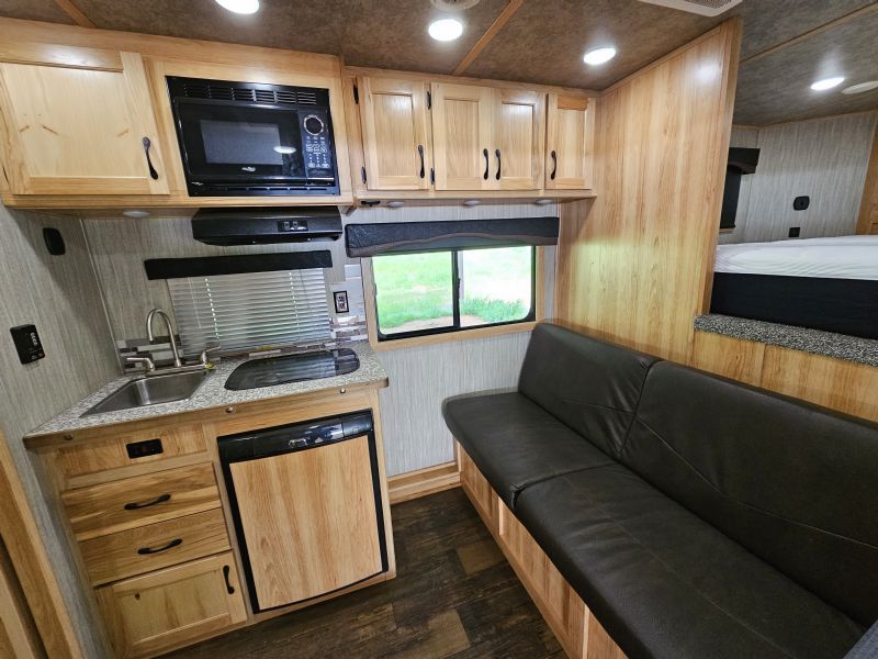 Used Horse Trailers for Sale
