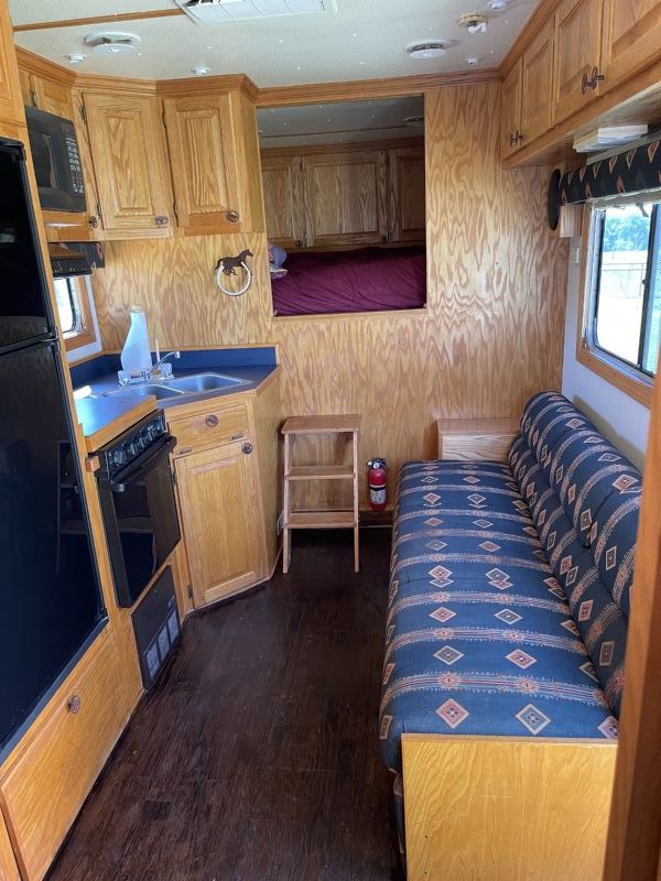 Used Horse Trailers for Sale