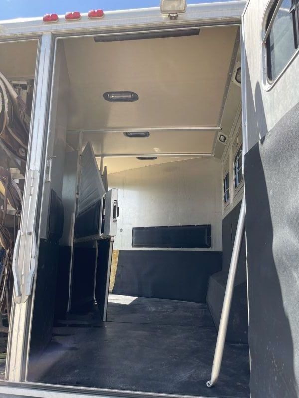Used Horse Trailers for Sale