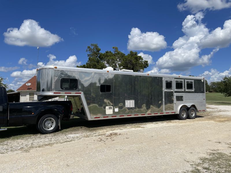 Used Horse Trailers for Sale