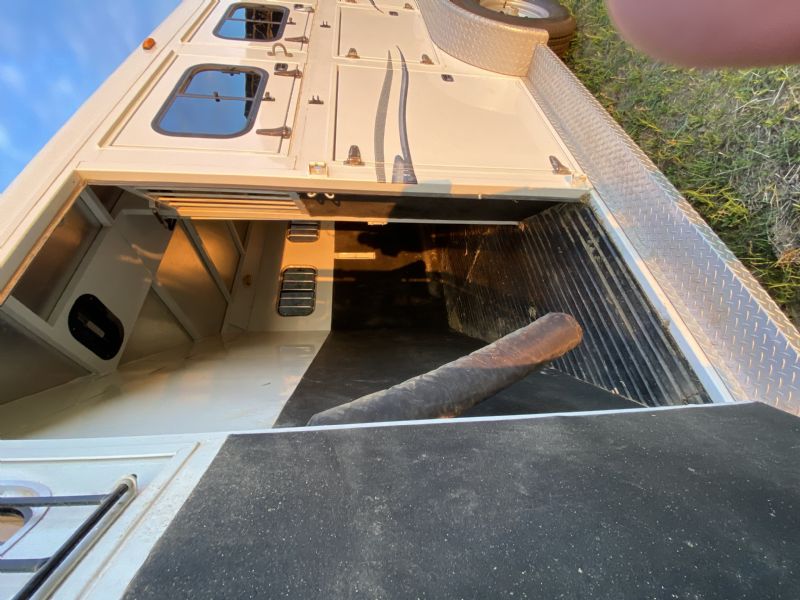 Used Horse Trailers for Sale