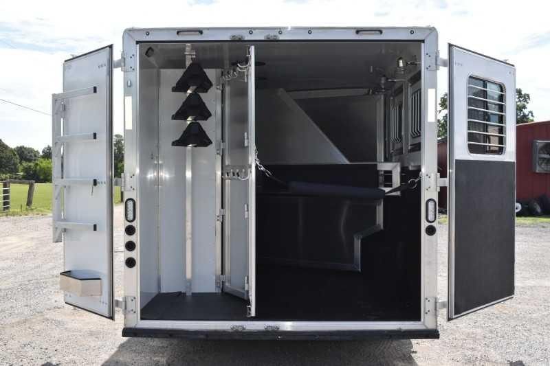 Used Horse Trailers for Sale