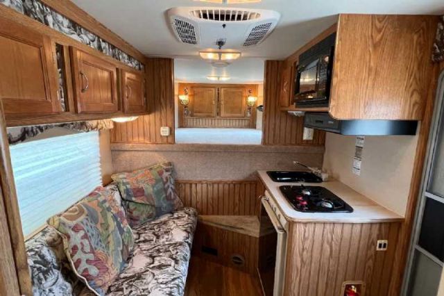 Used Horse Trailers for Sale