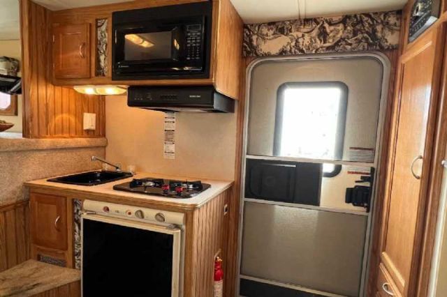 Used Horse Trailers for Sale