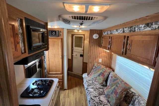 Used Horse Trailers for Sale