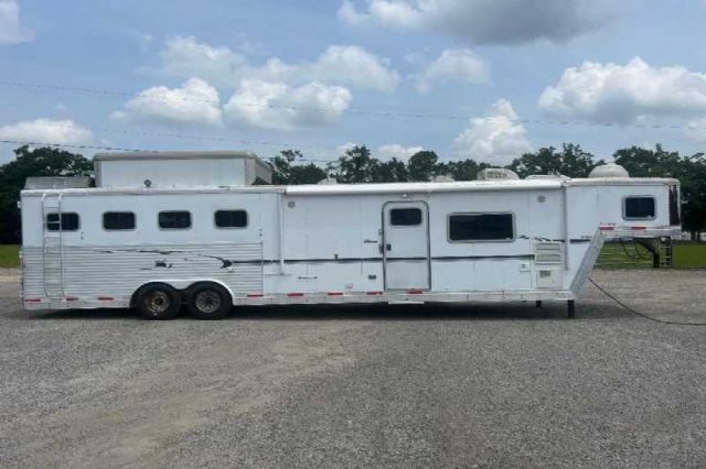 Used Horse Trailers for Sale