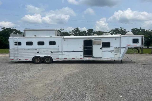 Used Horse Trailers for Sale