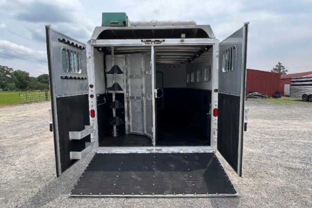 Used Horse Trailers for Sale