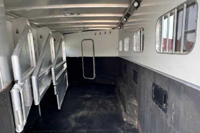 Used Horse Trailers for Sale