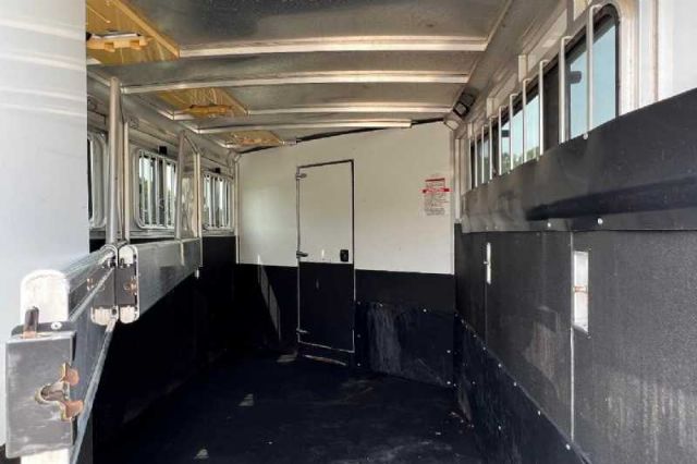 Used Horse Trailers for Sale