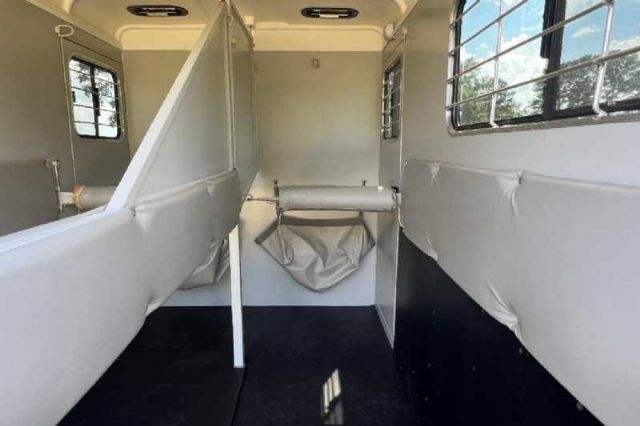 Used Horse Trailers for Sale