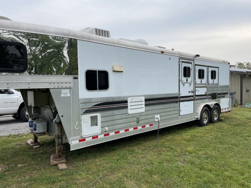 Used Horse Trailers for Sale
