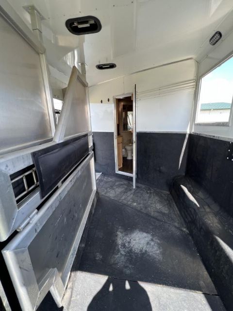 Used Horse Trailers for Sale