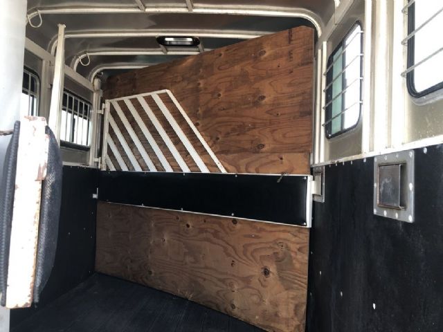 Used Horse Trailers for Sale
