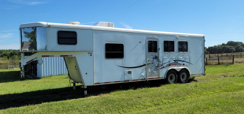 Used Horse Trailers for Sale