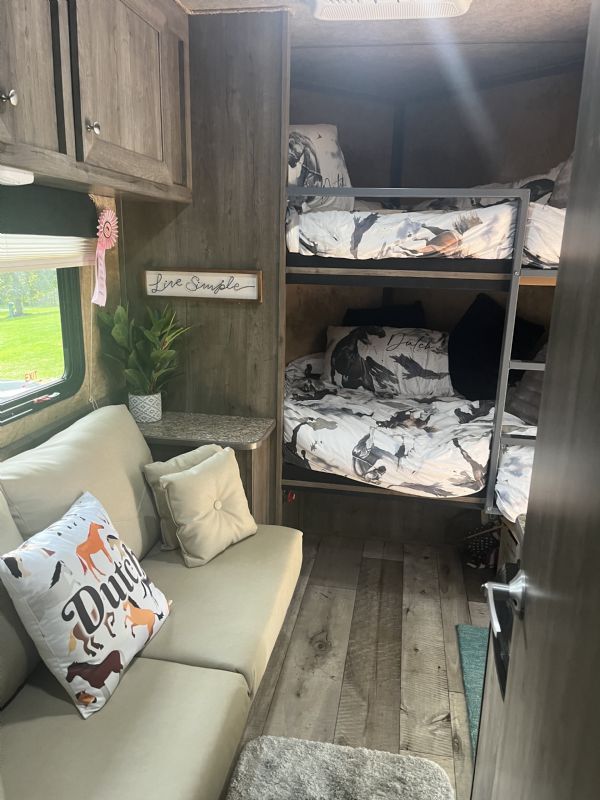 Used Horse Trailers for Sale
