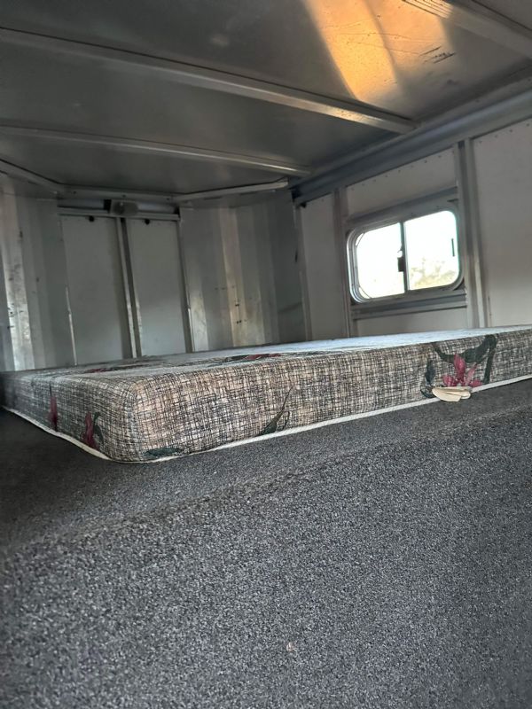 Used Horse Trailers for Sale