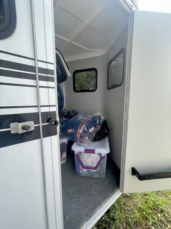 Used Horse Trailers for Sale