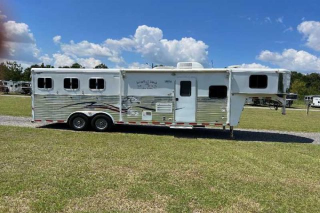 Used Horse Trailers for Sale