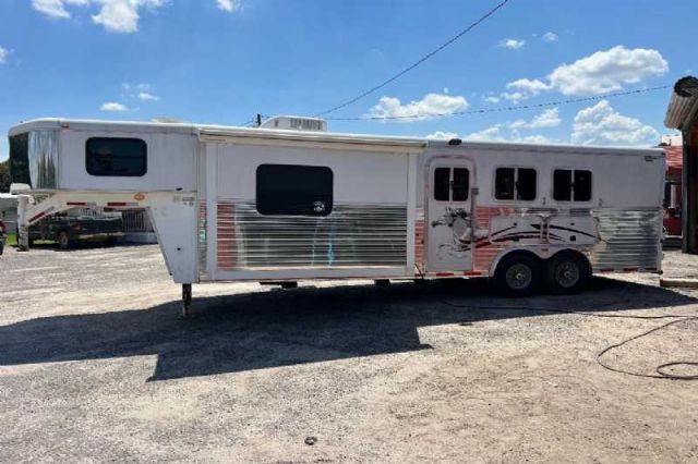 Used Horse Trailers for Sale