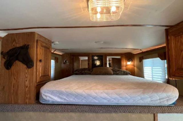 Used Horse Trailers for Sale