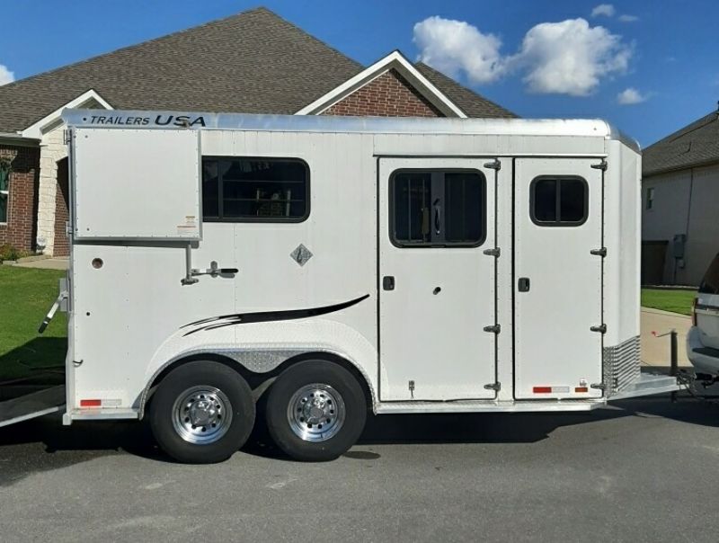 Used Horse Trailers for Sale