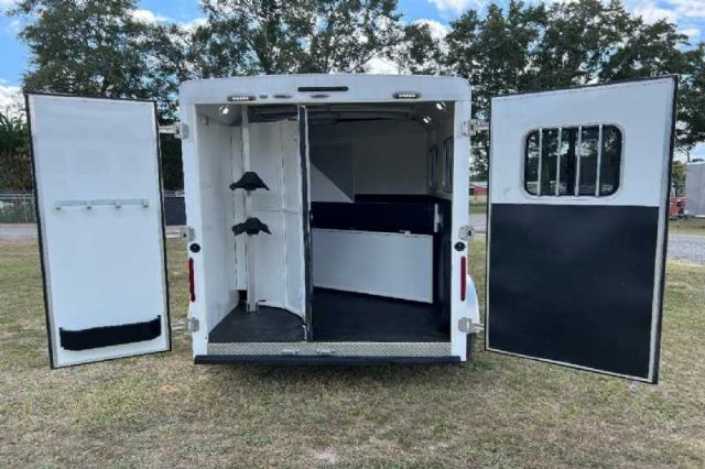 Used Horse Trailers for Sale