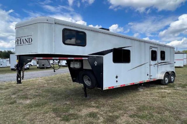 Used Horse Trailers for Sale