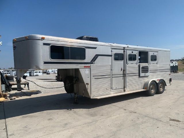 Used Horse Trailers for Sale