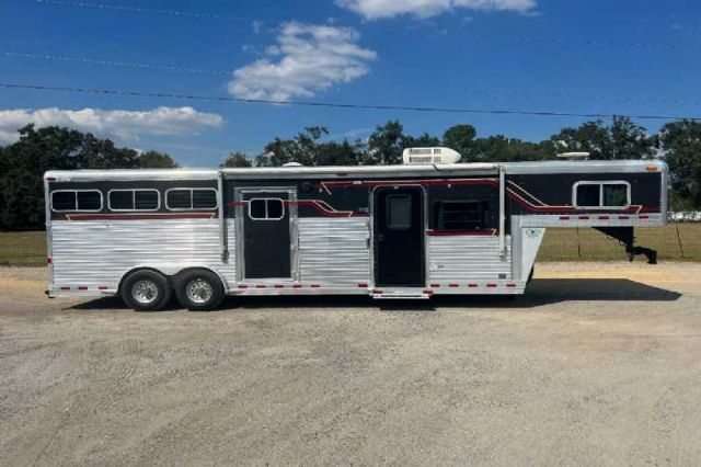 Used Horse Trailers for Sale