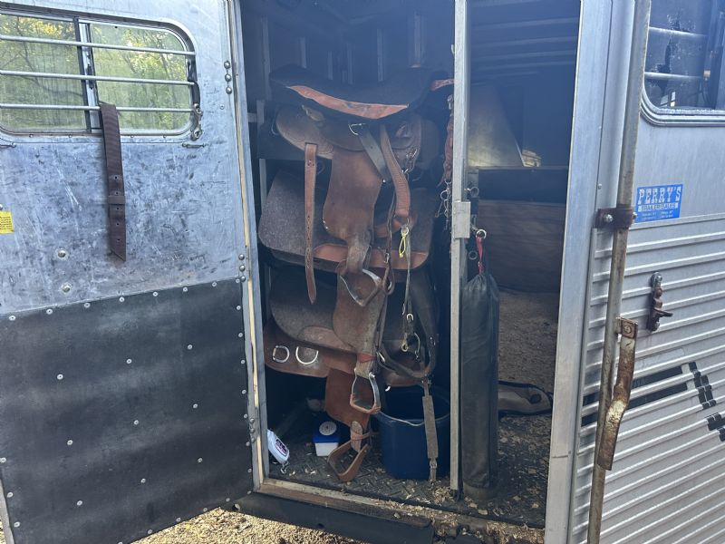 Used Horse Trailers for Sale