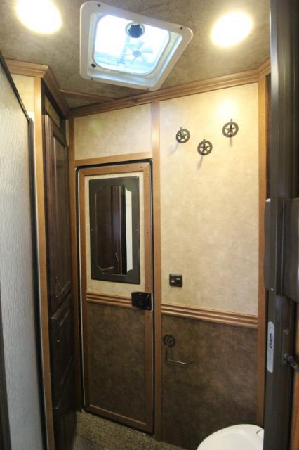 Used Horse Trailers for Sale