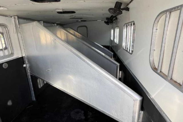 Used Horse Trailers for Sale