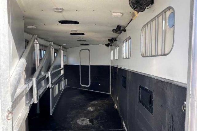 Used Horse Trailers for Sale