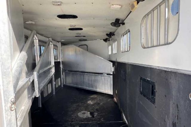 Used Horse Trailers for Sale