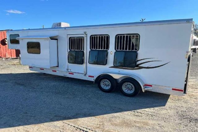 Used Horse Trailers for Sale