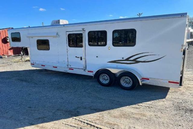 Used Horse Trailers for Sale