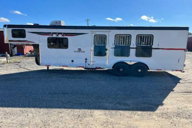 Used Horse Trailers for Sale