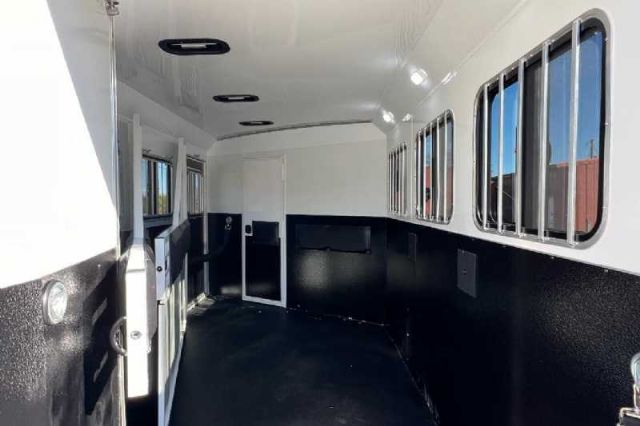 Used Horse Trailers for Sale