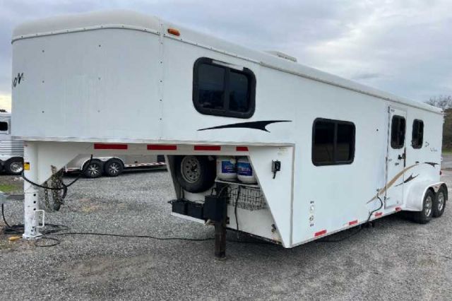 Used Horse Trailers for Sale